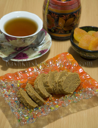 Рецепт блюда башкирской национальной кухни - кызыл эремсек с медом